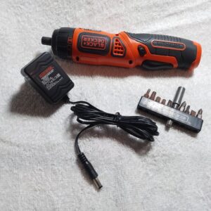 Parafusadeira Black + Decker 3,6V